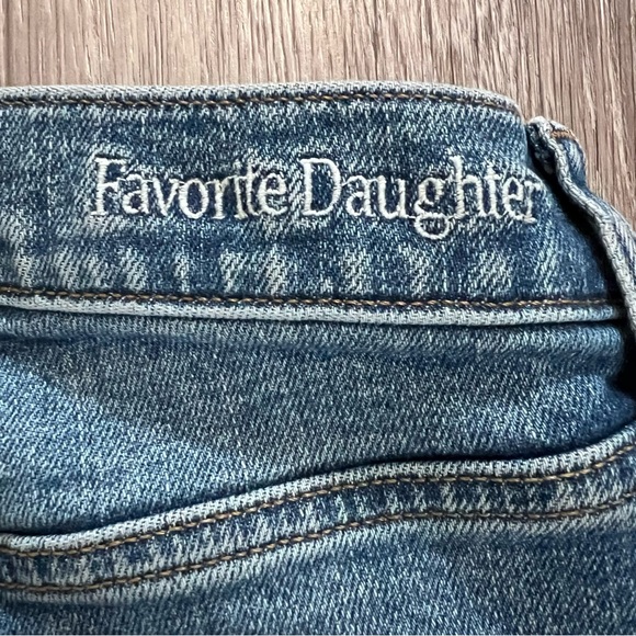 Favorite Daughter The Valentina Tower Super High Rise Cigarette Jeans in Laurel - Picture 12 of 16